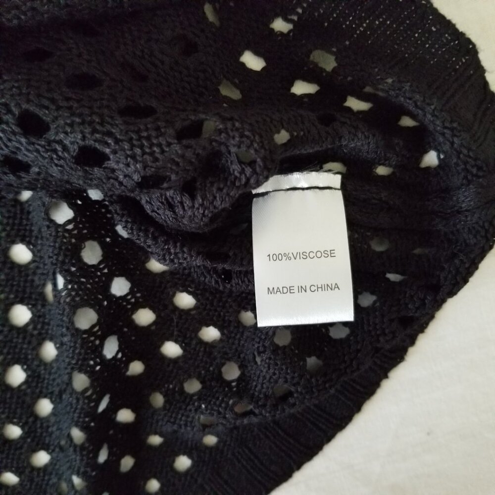 NWT! Open Knit See-through Top Cover-up with Scoop Neckline - Medium - Picture 6 of 7